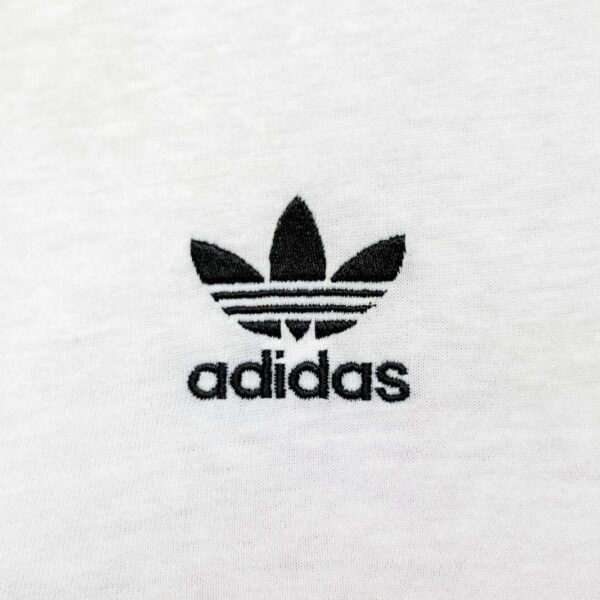Adidas logo