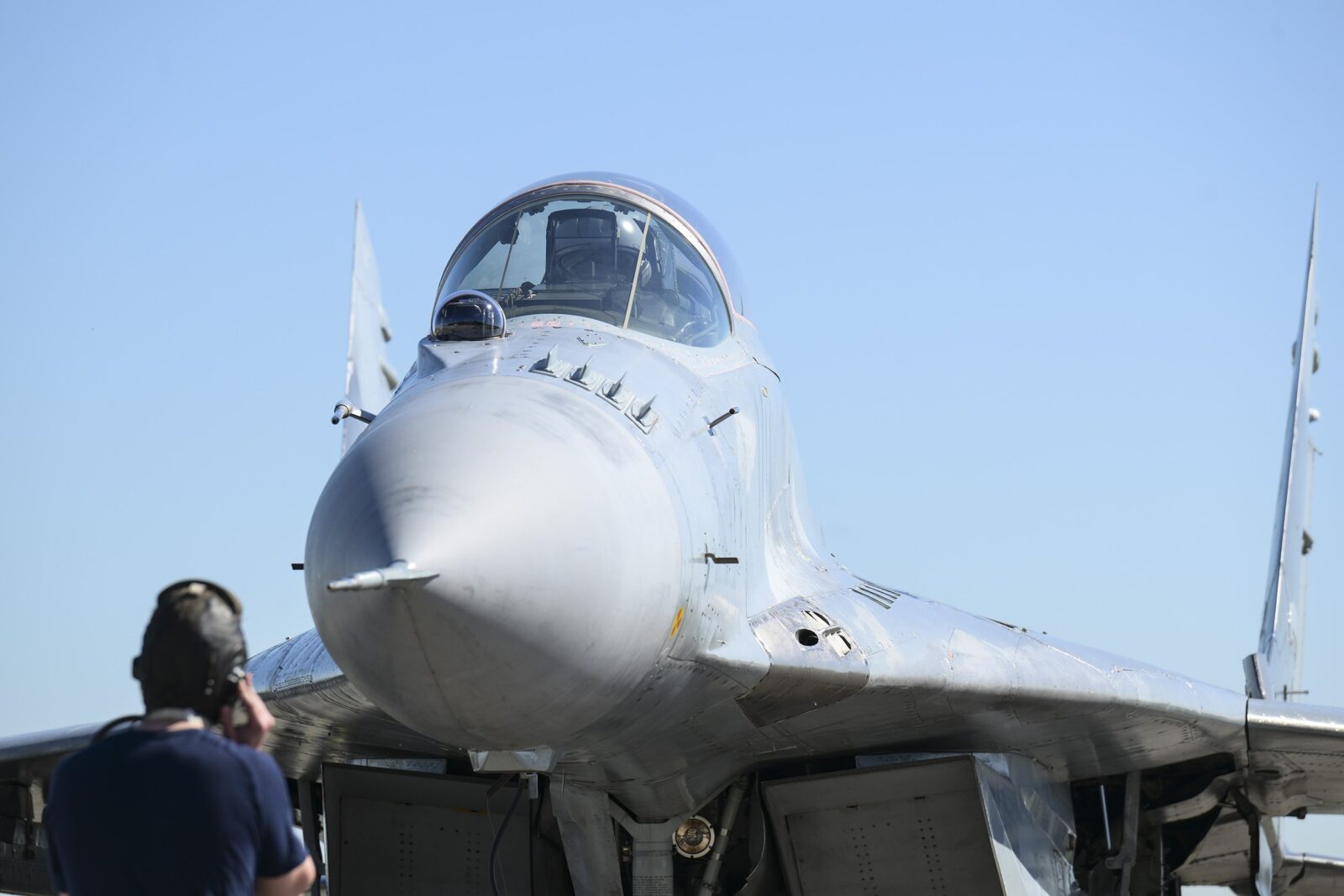 MIG 29, Obuka, vojska srbije