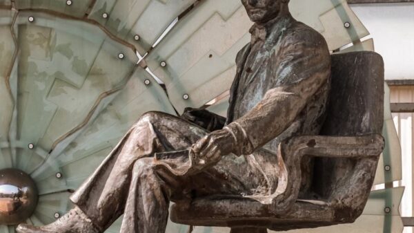 Bronze statue of Nikola Tesla in Baku, a notable city landmark.