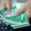 Akcionarski fond isplaćuje većini građana po 6.000 dinara, akcionarima i do 144.000 dinara – podela novca iz Akcionarskog fonda