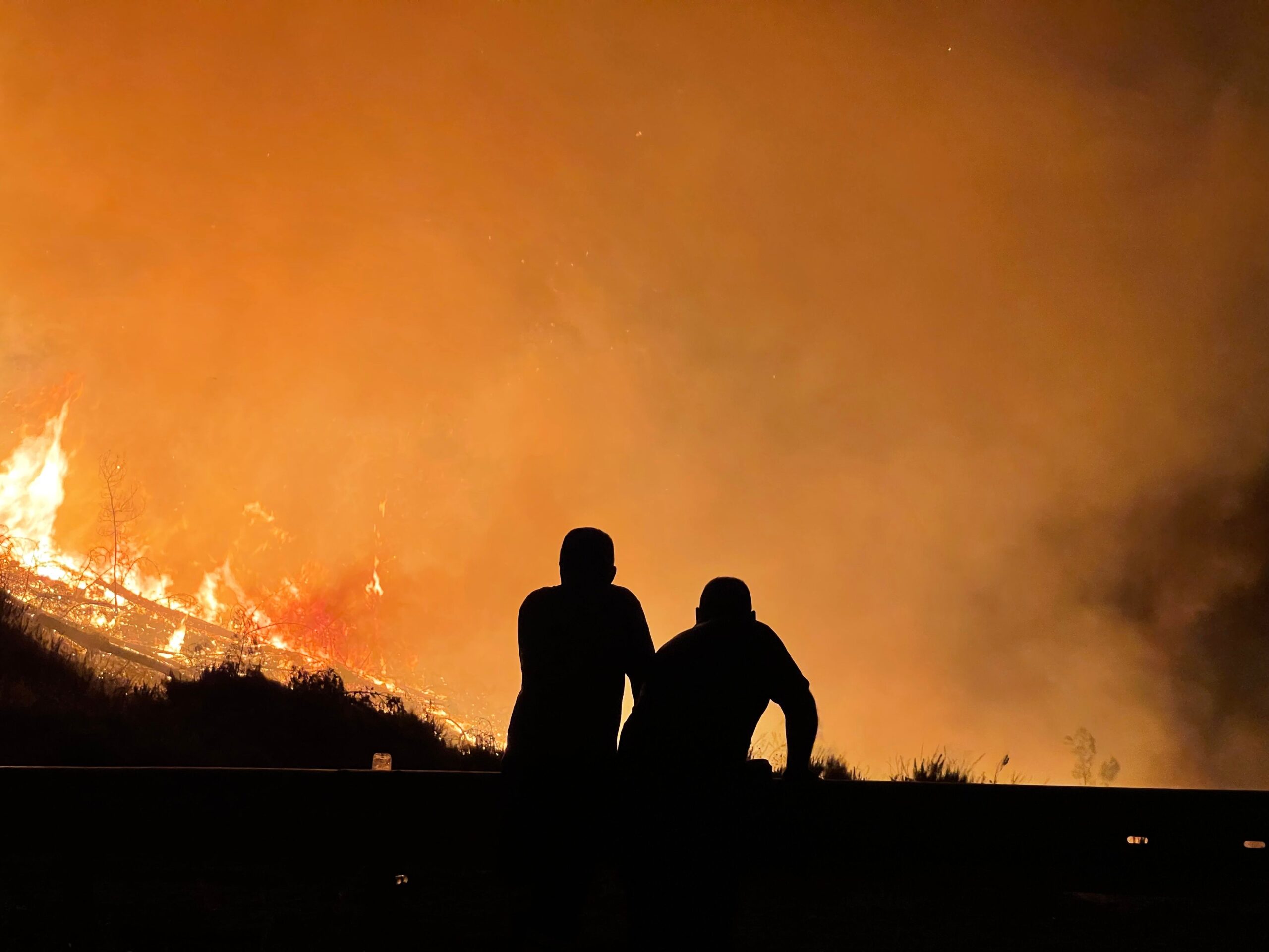Požari u Francuskoj i Španiji izazvali evakuaciju desetina hiljada ljudi