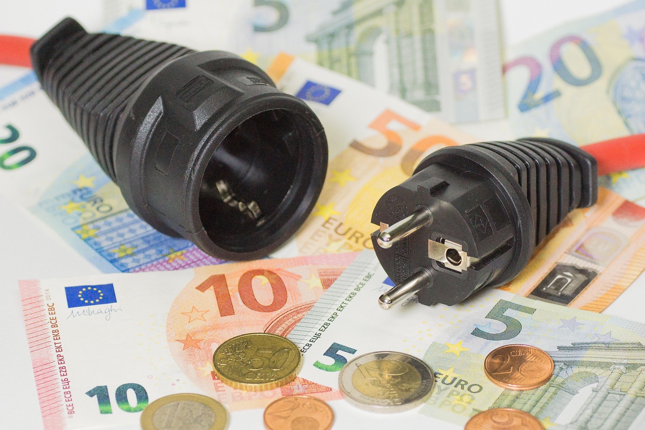 Cena nafte opala na svetskom tržištu, investitori prate kretanja – cena nafte na svetskom tržištu
