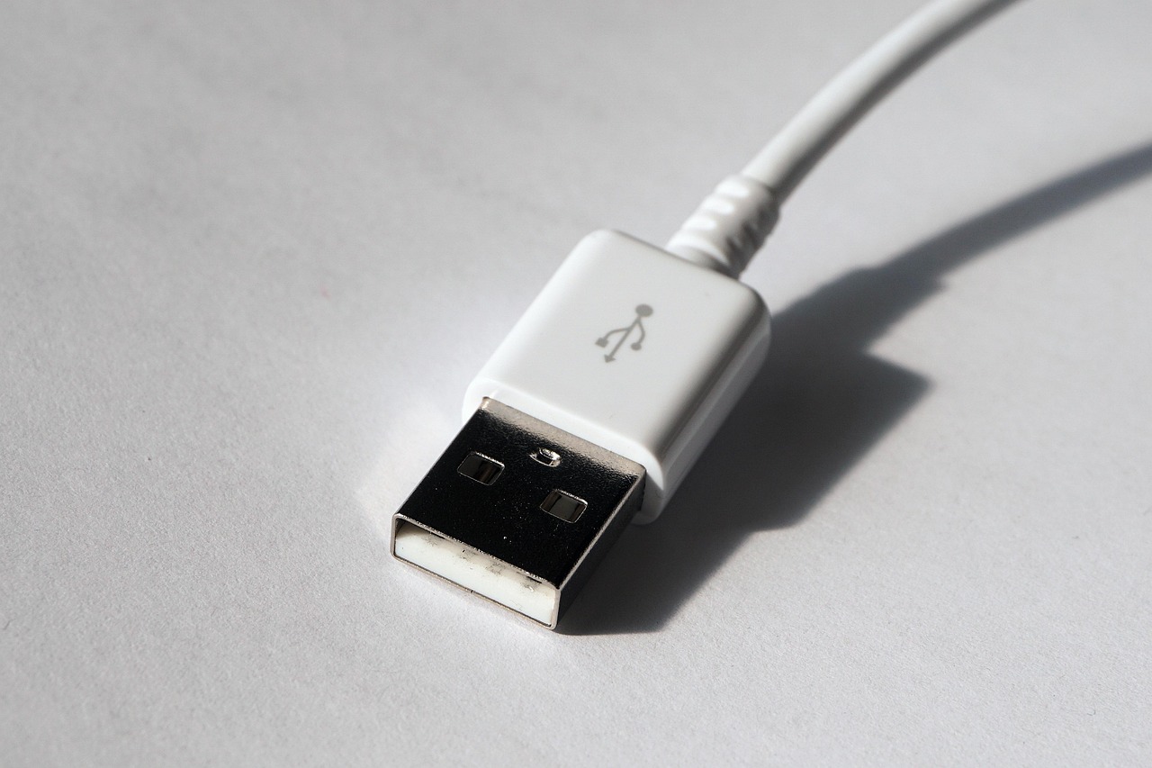 USB 3.0 i USB 2.0: glavne razlike i kako izabrati pravi standard