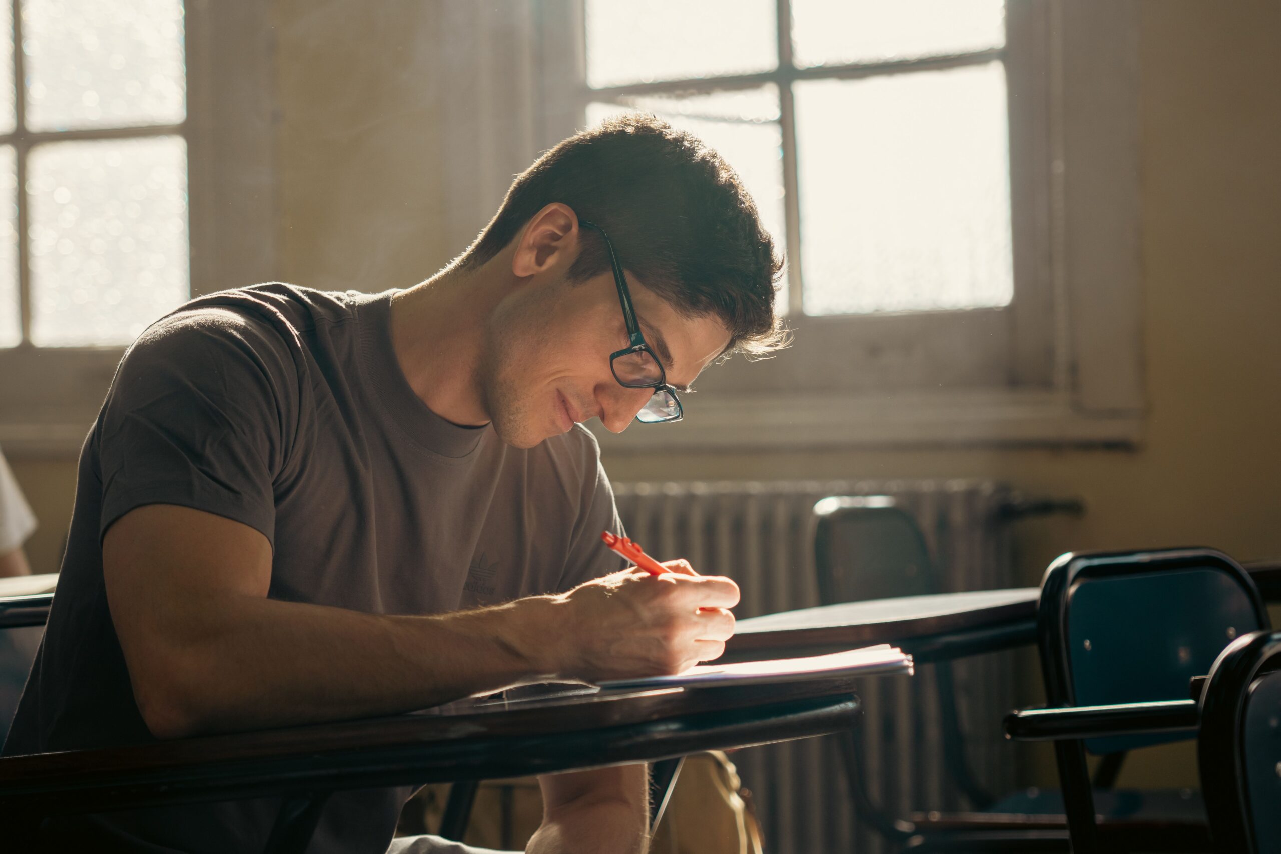 Studenti u SAD duguju preko 100.000 dolara, upitna isplativost fakulteta – dug studenata u SAD