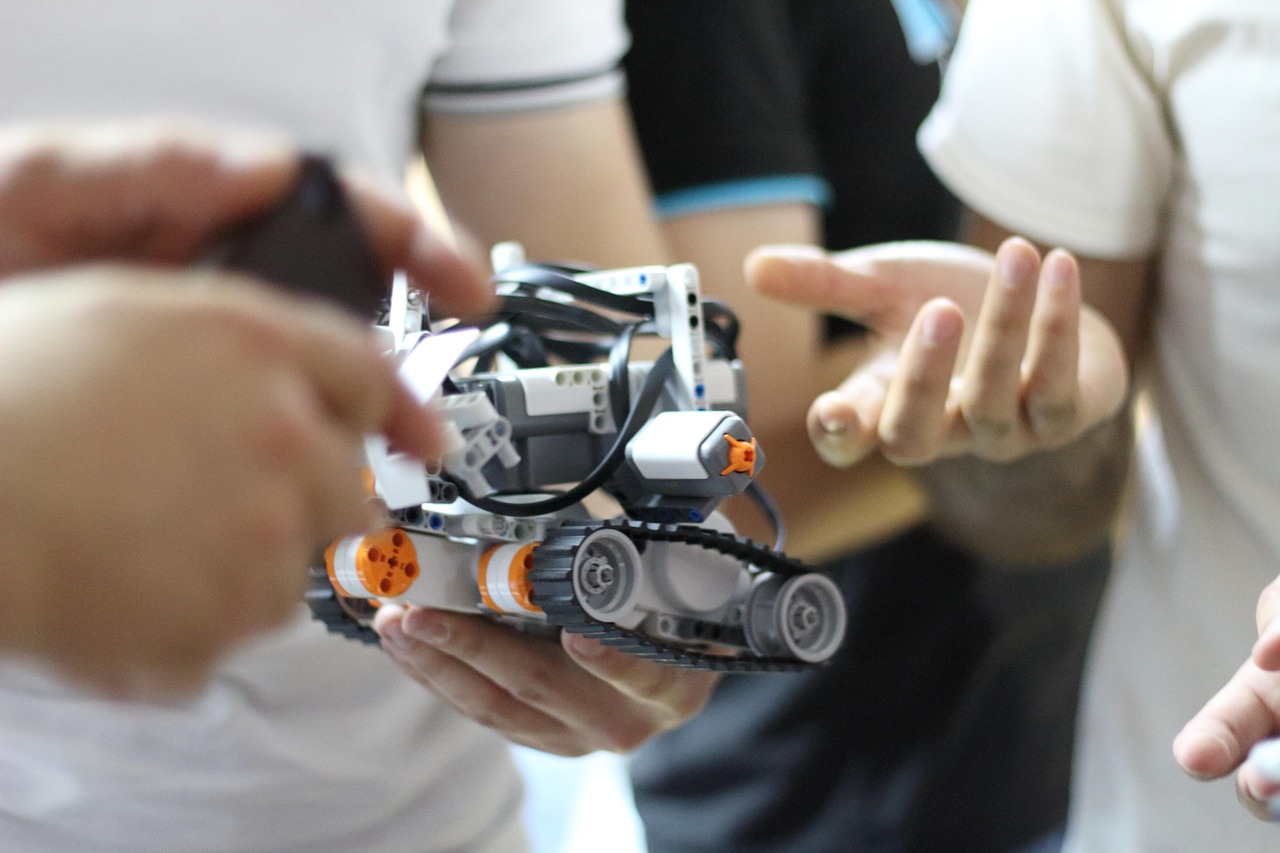 Kina preti protivmerama zbog američkih ograničenja na uvoz kineskih robota – američka ograničenja na uvoz kineskih robota