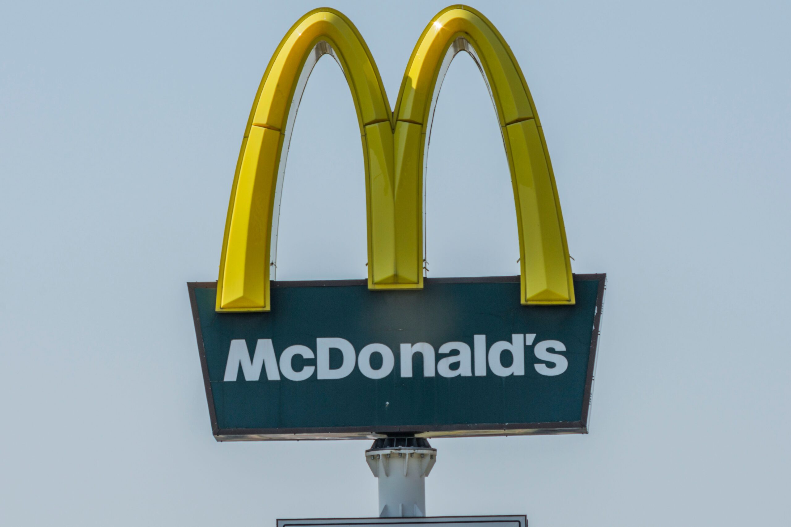 McDonald's usporio rast prodaje u SAD, rast od svega 0,8 odsto u drugom kvartalu – usporavanje prodaje u McDonald's restoranima