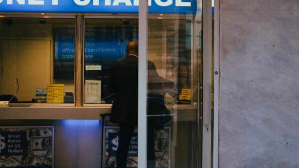 Rusija ukida restrikcije na depozite stranih državljana i filijala kompanija