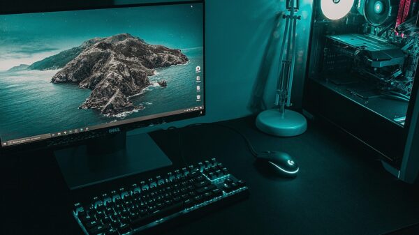 Corsair lansirao nove gejming tastature sa kontrolnim točkićem i mišem sa dugim trajanjem baterije (VIDEO) – Corsair gaming tastatura