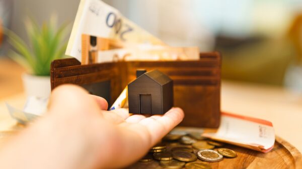 Vlada Srbije predlaže povećanje minimalca na 600 evra, cilj 650 evra do kraja 2027. – minimalac od 600 evra