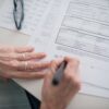 Novi pravilnik omogućava penzionerima potvrdu bez roka trajanja dok čekaju karticu – nova pravila za penzionersku karticu