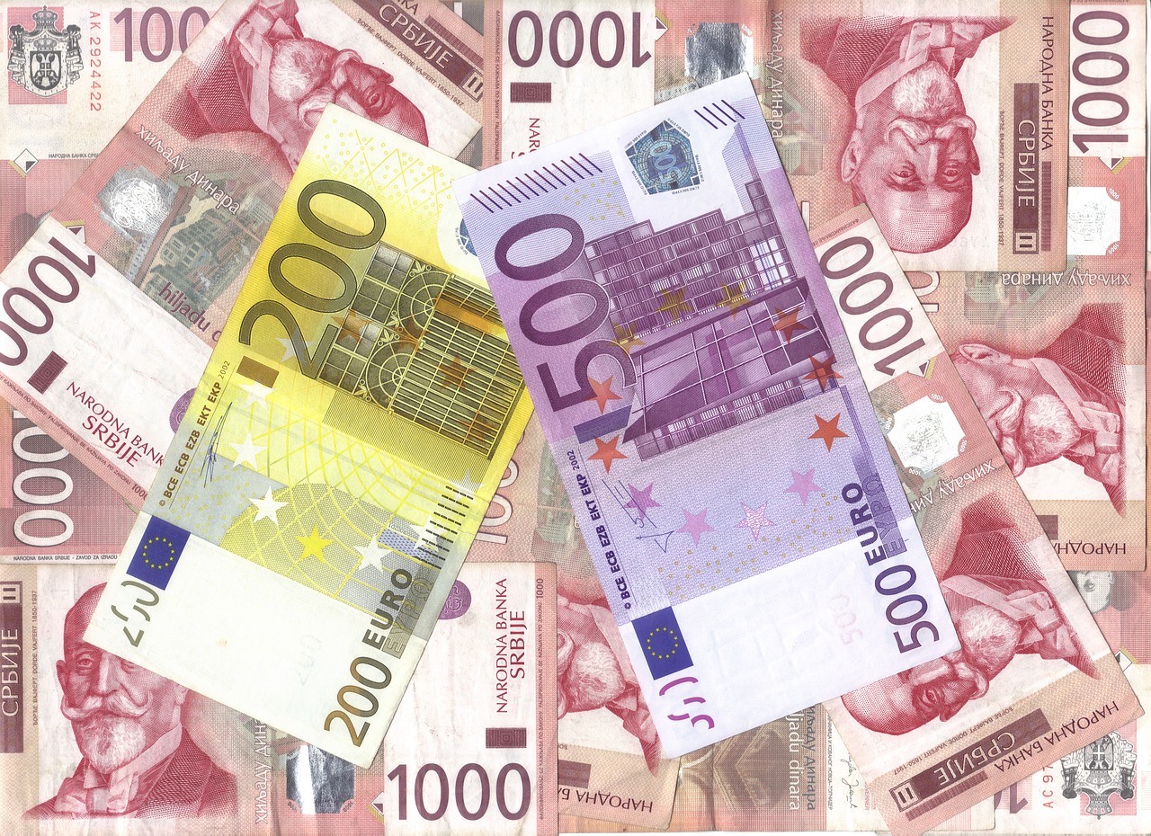 Narodna banka Srbije objavila srednji kurs dinara za evro od 117,3865 dinara – srednji kurs dinara za evro u četvrtak
