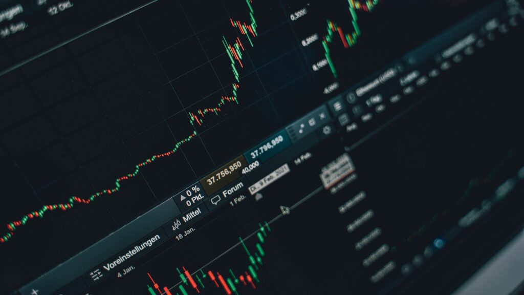 Američki berzanski indeksi porasli 1,06–1,40 odsto nakon signala Feda o kamatama