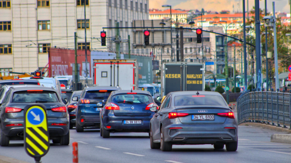 Cene vozačkih dozvola i tablica rastu, saobraćajna 858 a tablice po želji 13.344 dinara