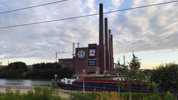 Volkswagen prodaje fabriku u Osnabriku, 1.200 radnika ostaje zaposleno – Volkswagen fabrika Osnabrik