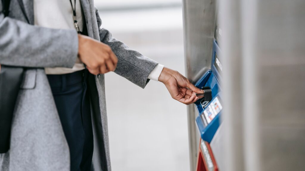 Digitalizacija plaćanja taksi ukida papirne uplatnice za 5.200 nameta