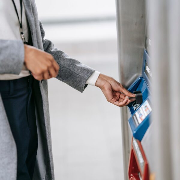 Digitalizacija plaćanja taksi ukida papirne uplatnice za 5.200 nameta