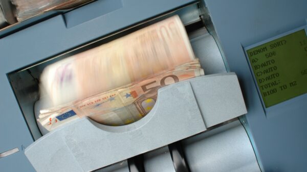 Minimalna plata u Crnoj Gori raste na 1.400 evra, prosečna penzija dostiže 600 evra