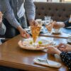 Pizza Hut prikuplja 1,5 milijardi dolara emisijom obveznica za otkup kompanije – emisija obveznica Pizza Hut