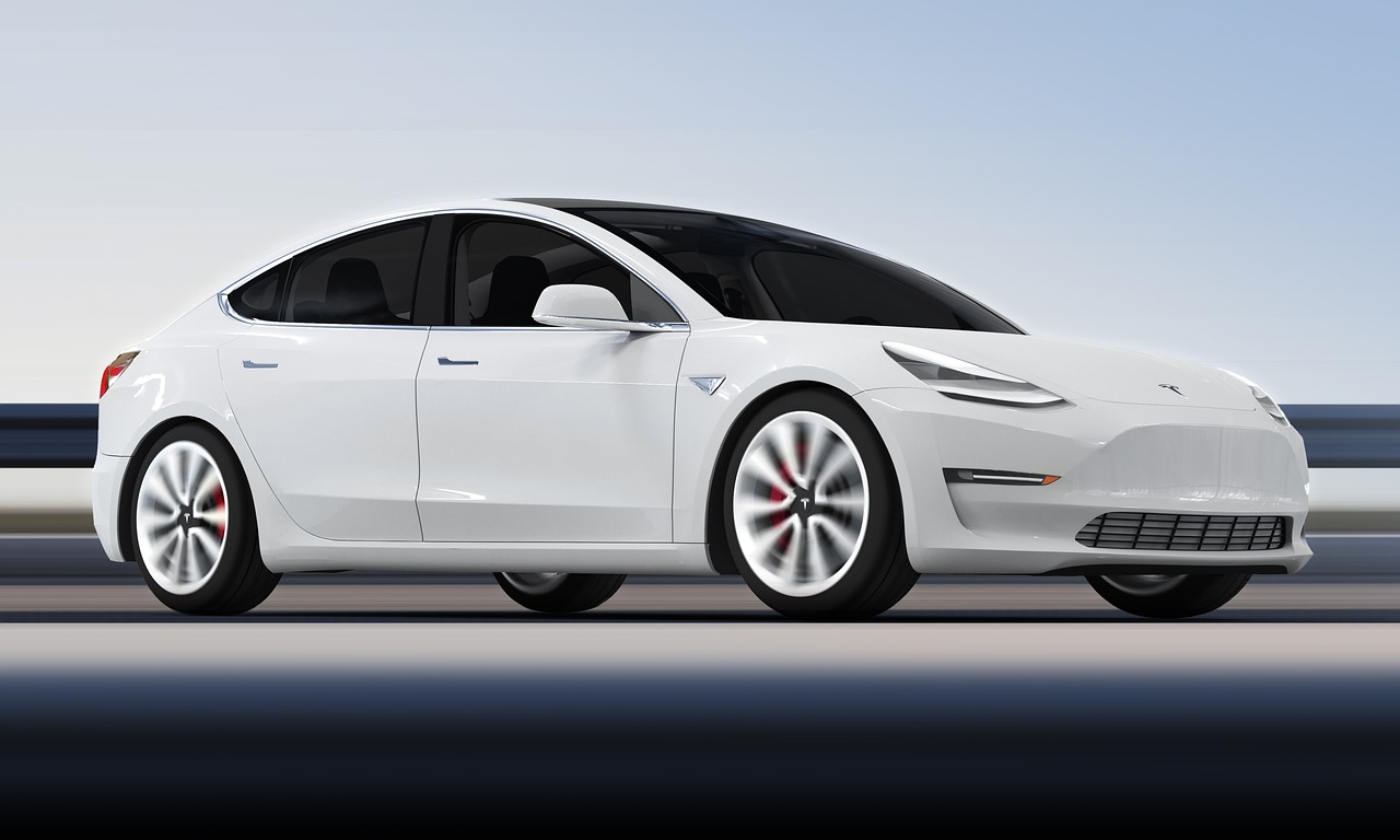 Tesla uvodi FSD Supervised u Češkoj: Autonomna vožnja stiže na novo tržište Evrope