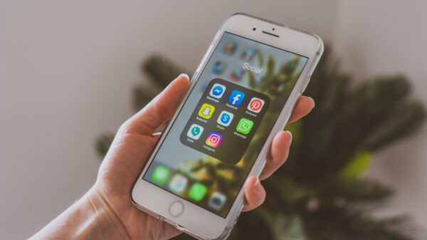 Lažni iPhone 18 na internetu: Popust od 25 odsto i plaćanje bitkoinom dovode do gubitka