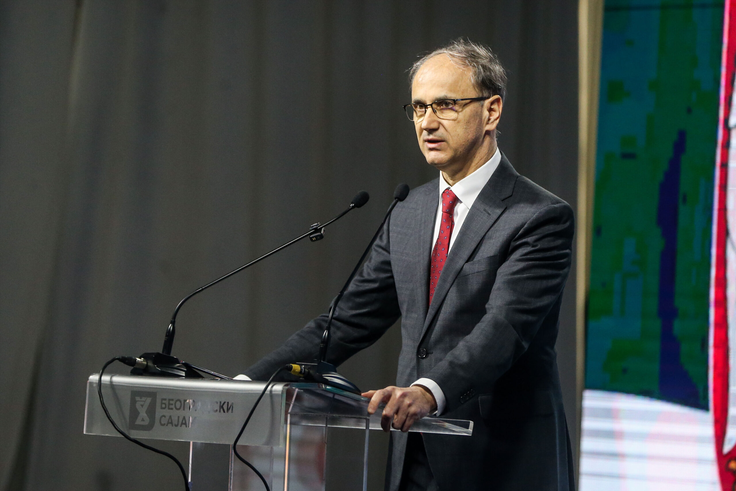 Srbija jača kapacitete za razvoj i projektovanje čipova kroz radnu grupu – razvoj čipova Srbija
