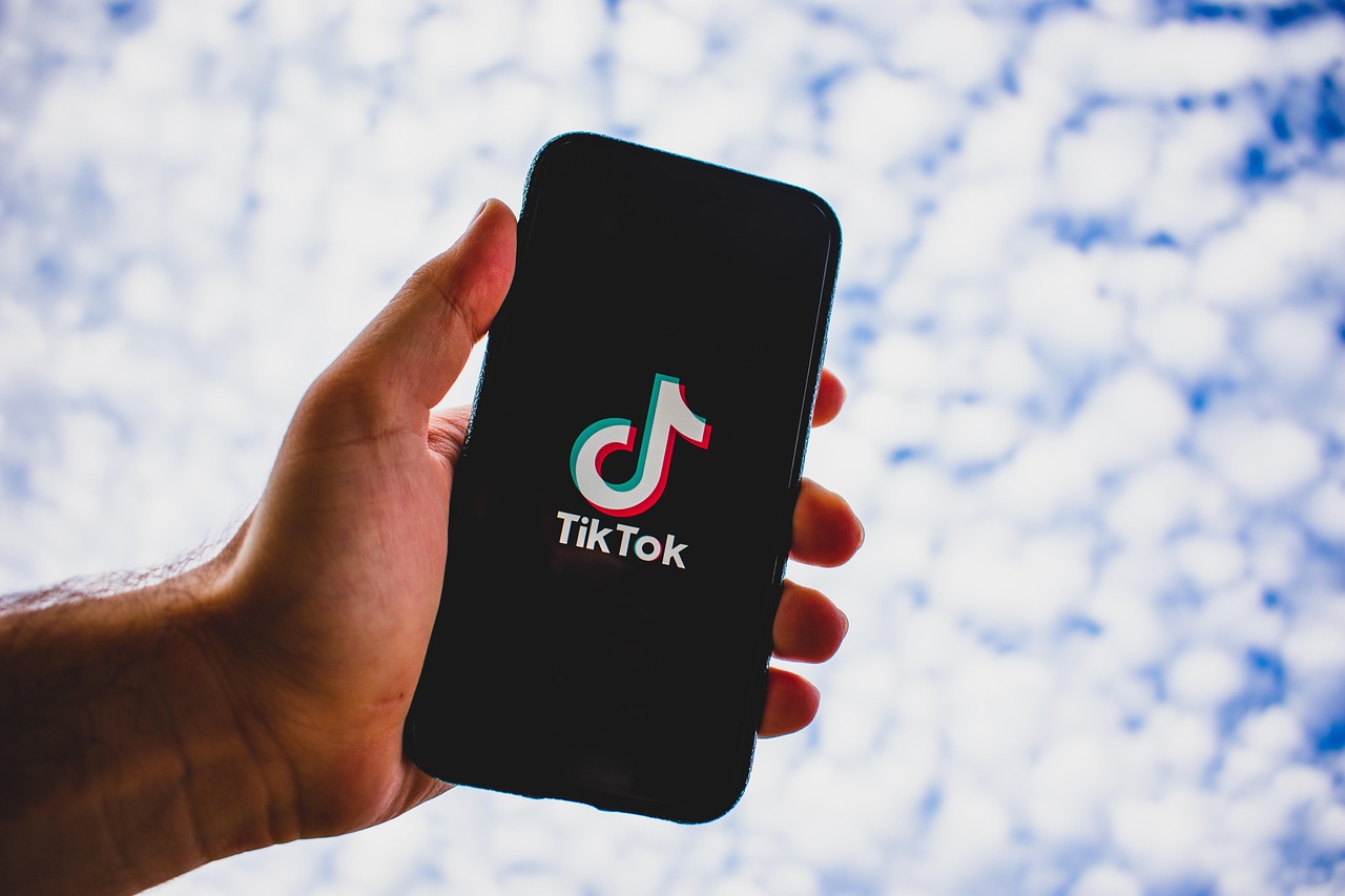 TikTok pristaje da plati Alabami 100 miliona dolara zbog tužbe za zavisnost od mreža – TikTok Alabama nagodba