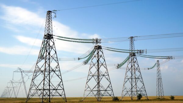 EIB i BNP Paribas obezbeđuju 700 miliona evra garancija za energetske mreže Evrope – EIB BNP Paribas energetika