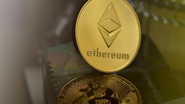 Bitcoin pao ispod 83.000 dolara nakon podele oko Ethereum 'bunker mode' upozorenja – bitcoin ispod 83.000 dolara