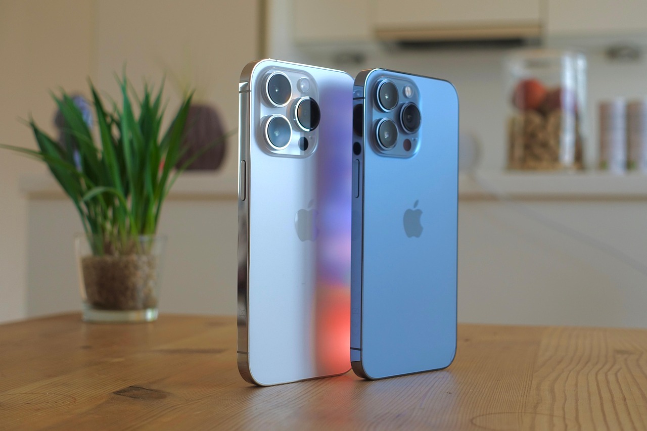 Razlike između kamere iPhone Duo i iPhone 18 Pro modela otkrivene